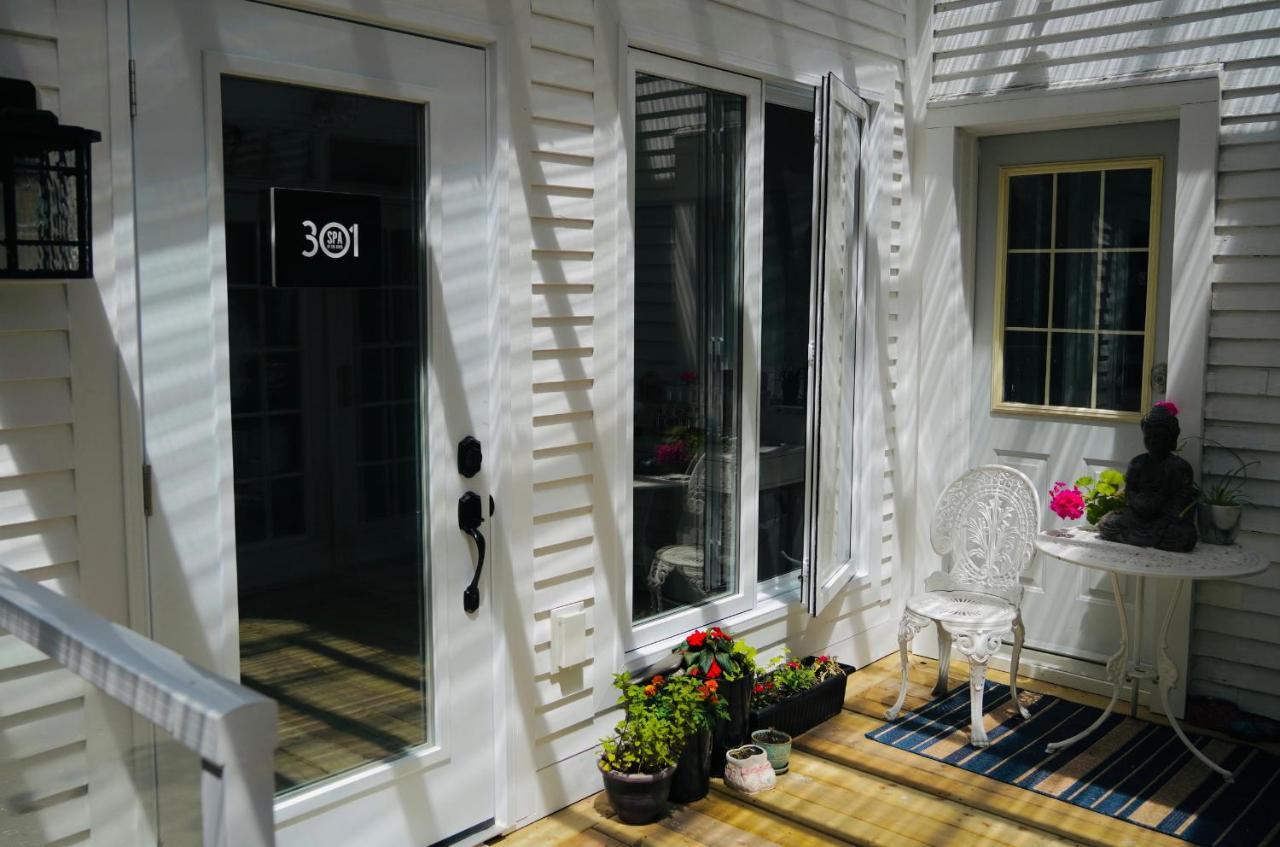 By The River B&B Fredericton Exterior photo